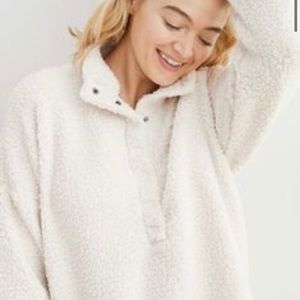 NWT Aerie Cloud Sherpa Quarter Snap Pullover